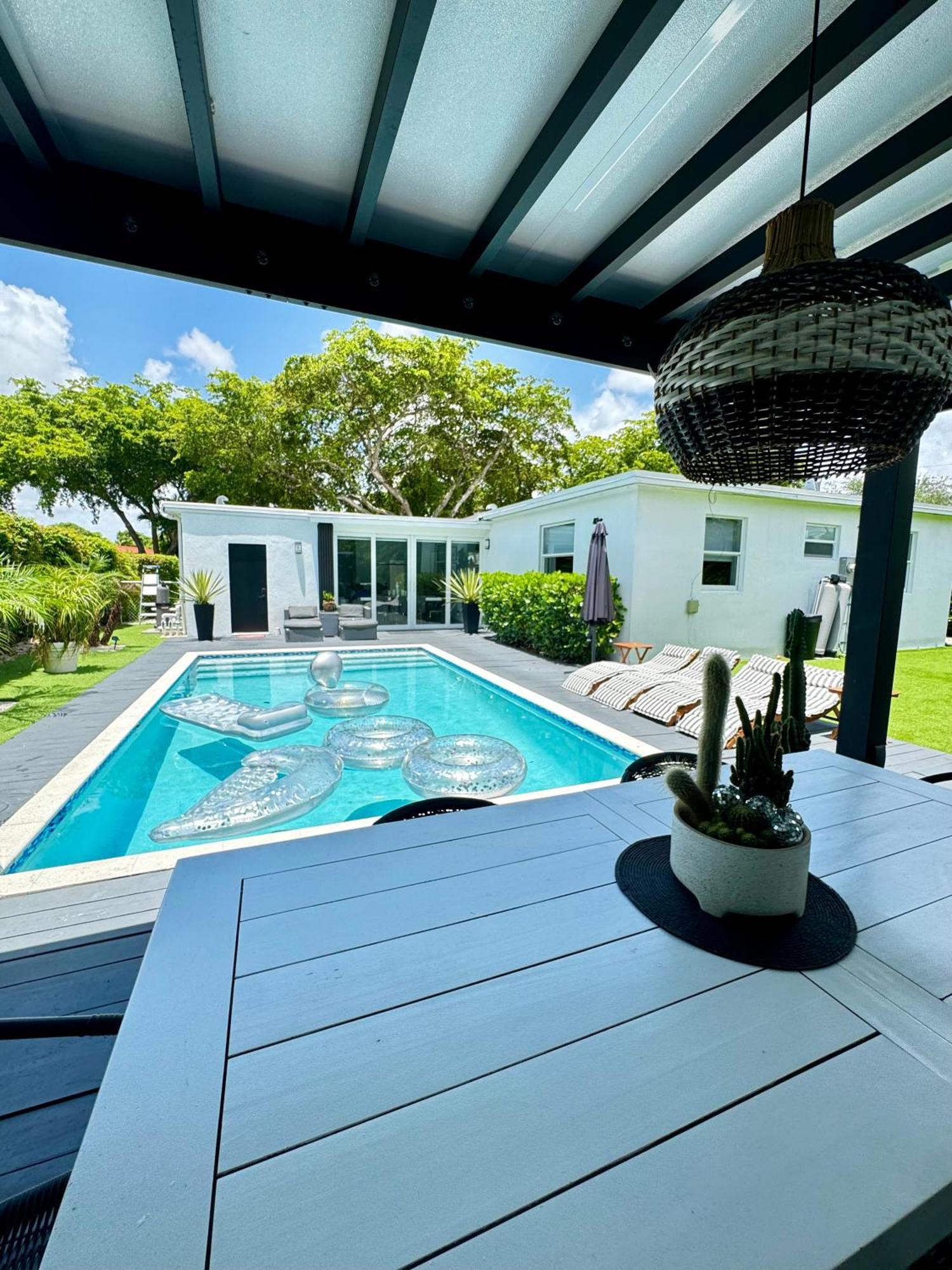 Pura Vida Villa Miami Exteriér fotografie